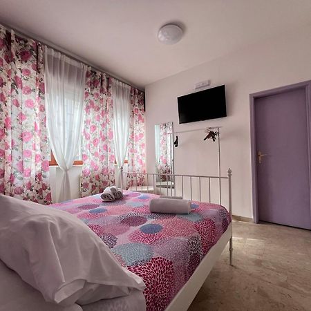 Villa Come A Casa Tua Bari Exterior foto